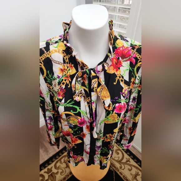 Juicy Couture blouse with bow tie size 10 - Picture 5 of 5